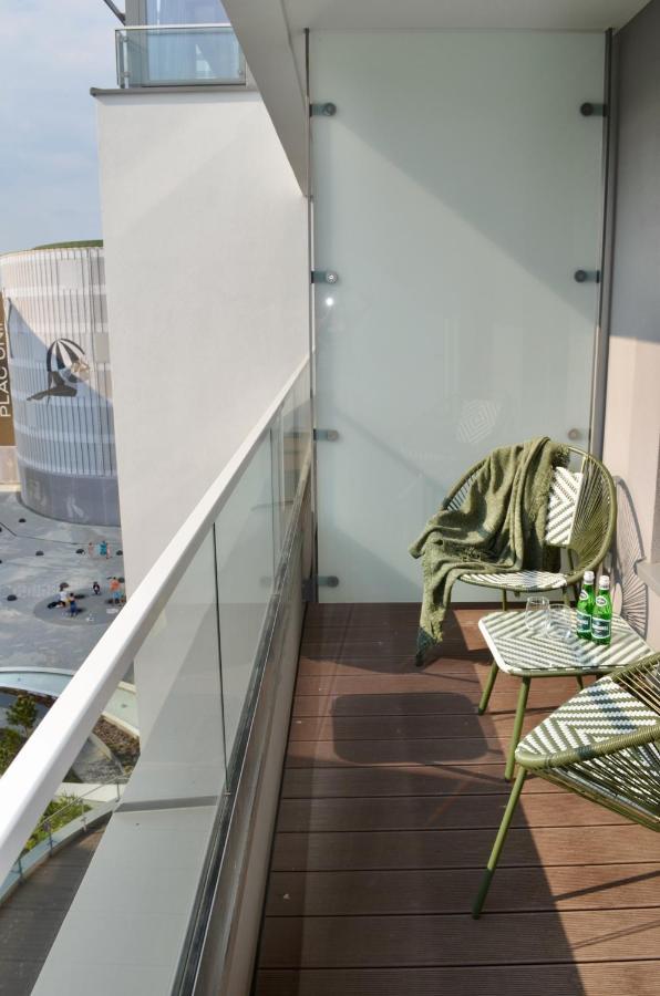 Plac Unii Gold Apartment グディニャ エクステリア 写真